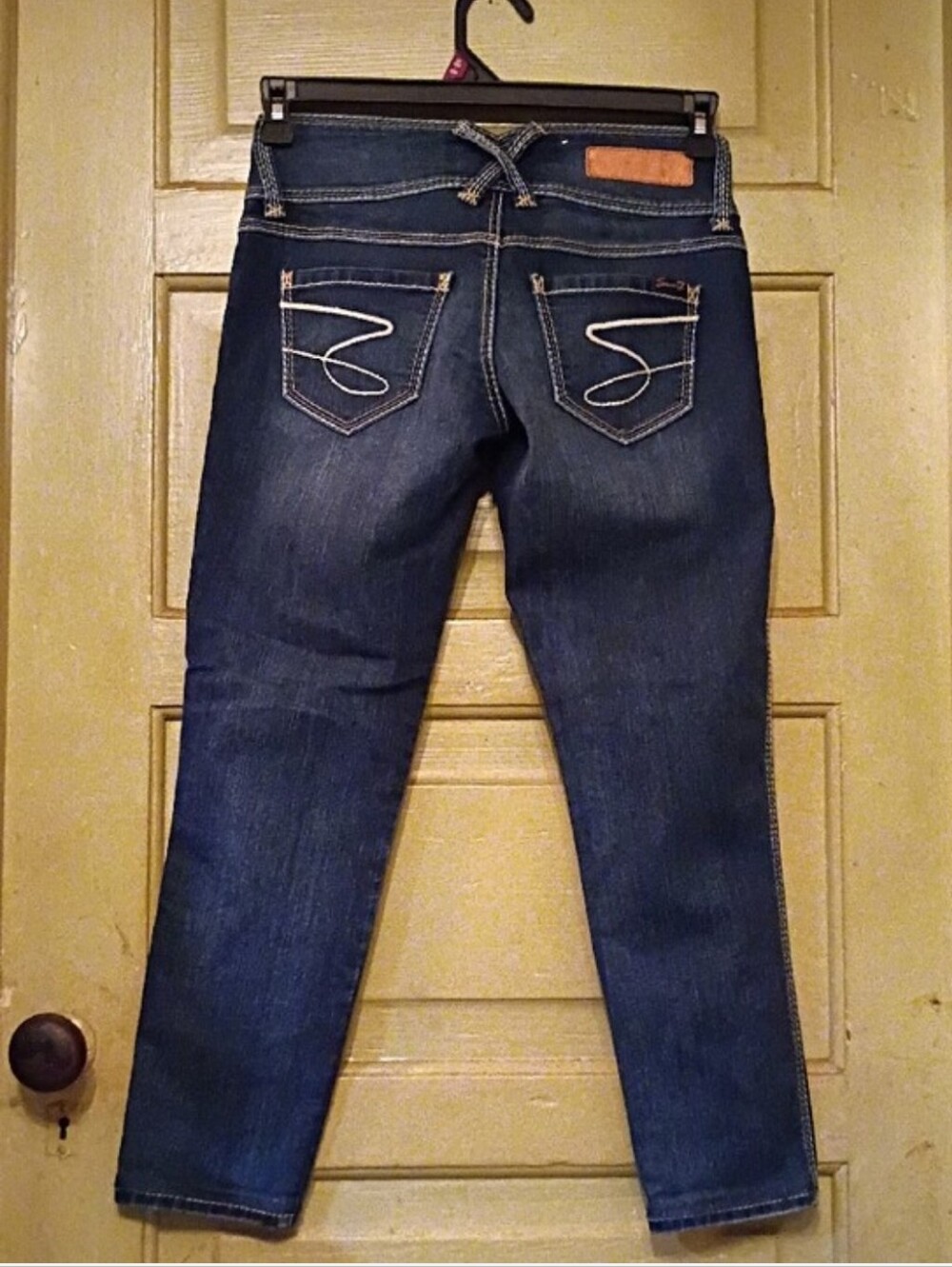 Seven7 Dark Indigo Cropped Ankle Jeans- Like New- Size 27 Women's